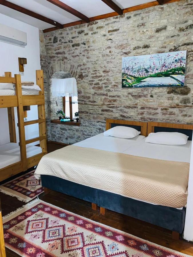 Guest House And Hostel Val-Mar Gjirokaster Exterior photo