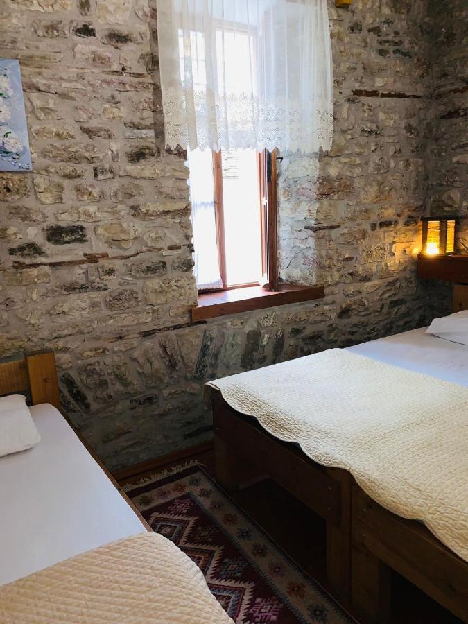 Guest House And Hostel Val-Mar Gjirokaster Exterior photo